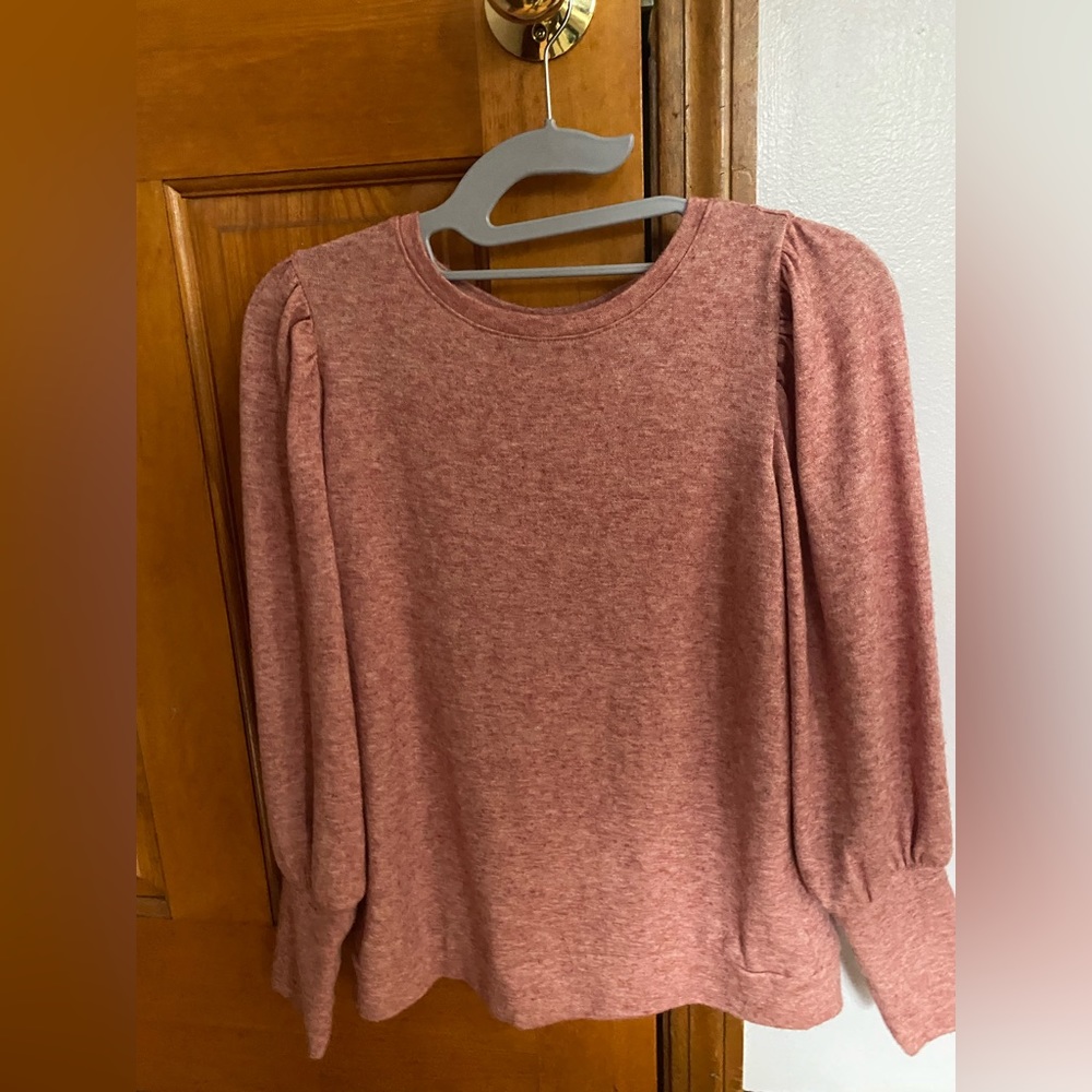 Lauren Conrad sweater Size M. Rose color.